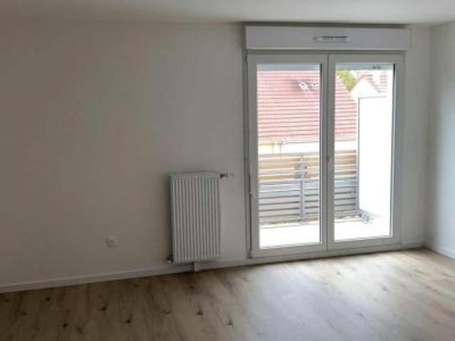 location appartement serris 1 pièce 29 m2 seine et marne 77700 735 € / mois