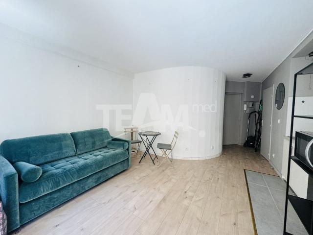 Location appartement Sete, 20m² 1 pièce 558€ avec balcon
