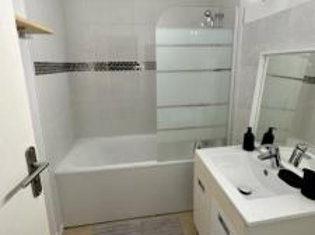 location appartement sevran 2 pièces 45 m2 seine saint denis 93270 1050 € / mois