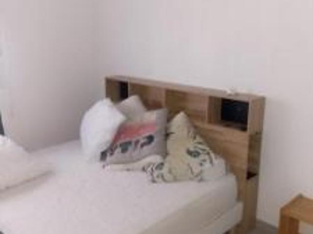 location appartement seyne sur mer 1 pièce 12 m2 var 83500 350 € / mois