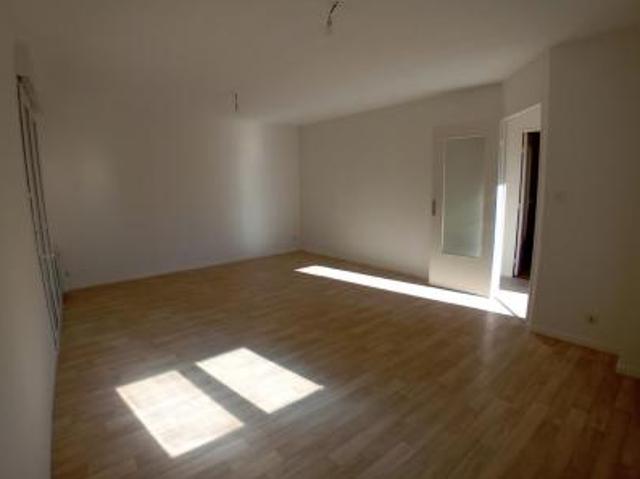 location appartement sommant 4 pièces 87 m2 saone et loire 71540 591 € / mois