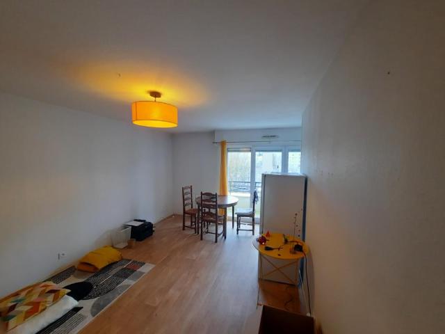 Location Appartement Square Général Guy Delfosse, Rennes