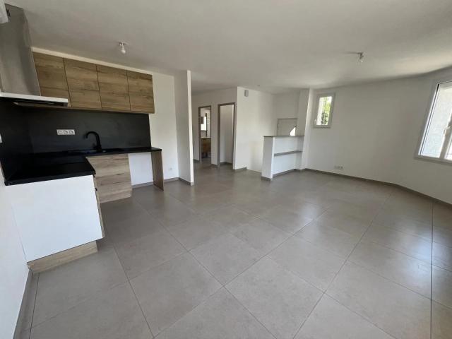 Location Appartement Square de Pradelles, Perpignan
