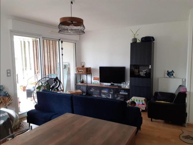 Location Appartement Square des Fusillés 1939 1945, Fougères