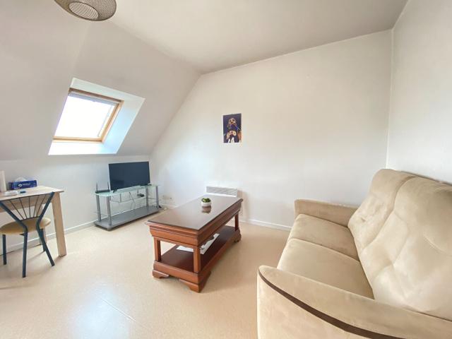 Location Appartement Square Jean de La Fontaine, Saint Armel