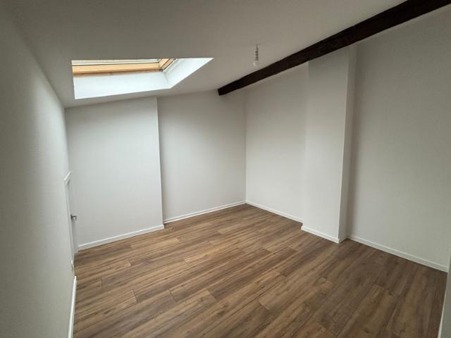 Location Appartement Ste Foy la Grande 33220 2 pièces 60 m²
