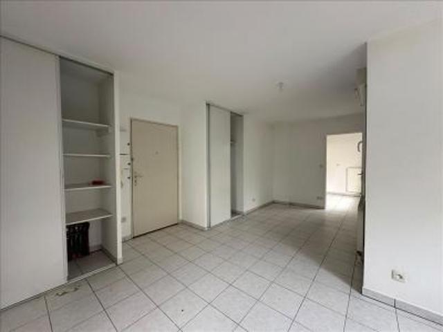 location appartement strasbourg 2 pièces 39 m2 bas rhin 67200 799 € / mois