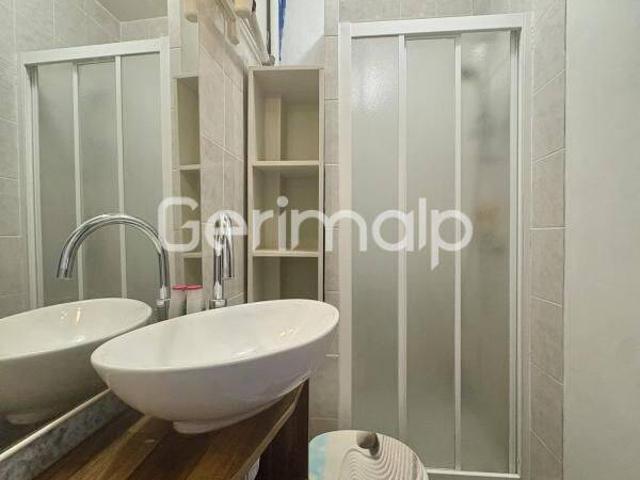 Location Appartement Studio 13,62 m² 450 €/mois C.C