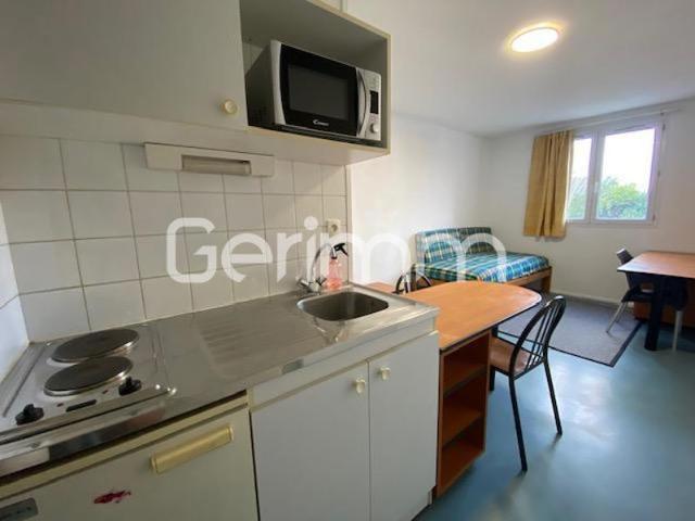 Location Appartement Studio 18,73 m² 470 /mois C.C