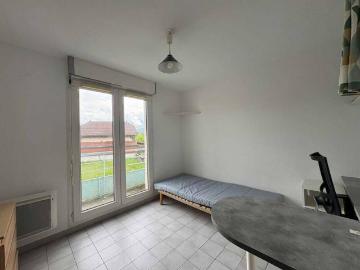 Location appartement studio 1 pièce 16 m² Grenoble 38100 321 €