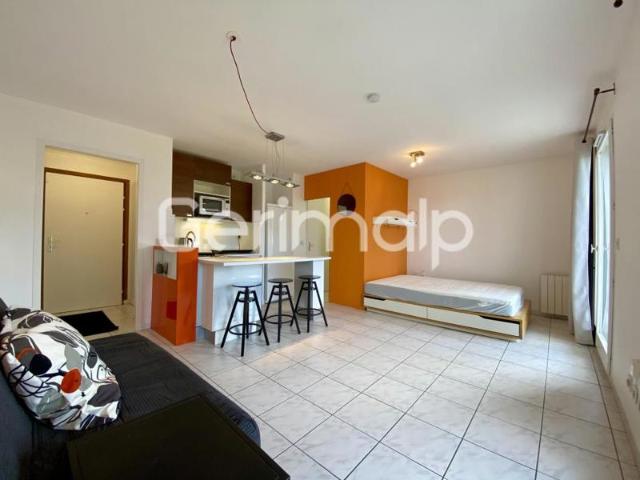 Location Appartement Studio 31,93 m² 856 /mois C.C