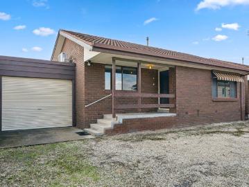 Mitchell, Victoria, Victoria - Parking