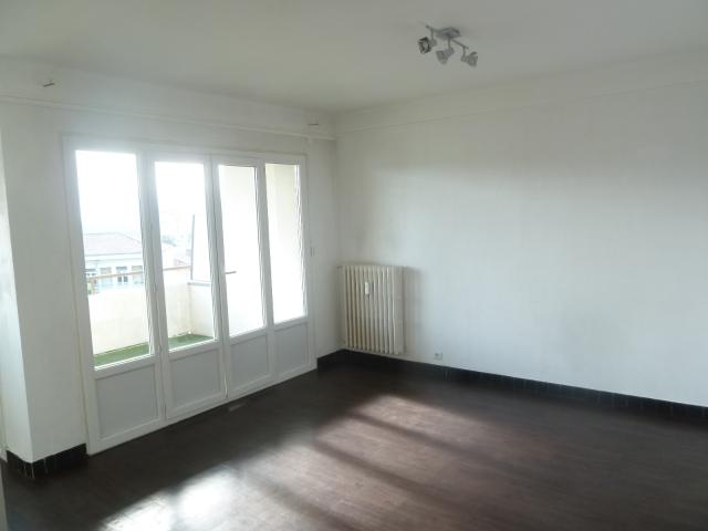 Location AUBENAS APPARTEMENT 2 PIECES 44.19m² | Agence Delas