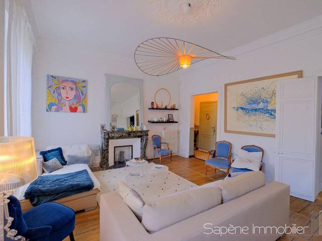 Location Beau T4 MEUBLÉ Rennes Quai Zola