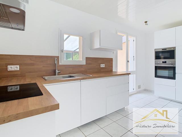 MAISON T5 CAVALE BLANCHE