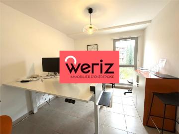 louer Bureau à Alpes - Terrasse