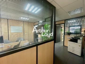 louer Bureau à Alpes