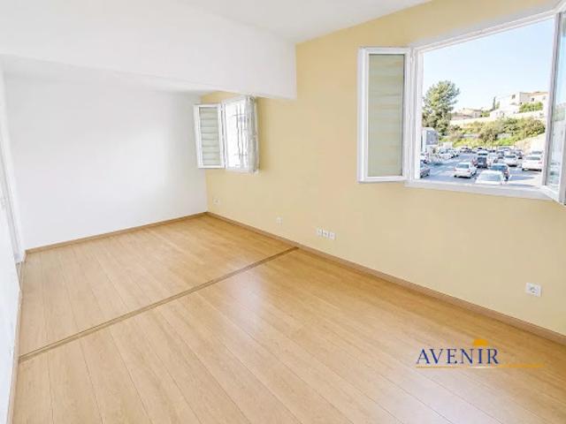 Location Hôtel particulier 1 pièce 16 m2 Gréasque