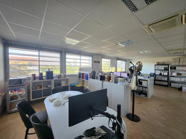 Location Hôtel particulier 1 pièce 51 m2 Castries