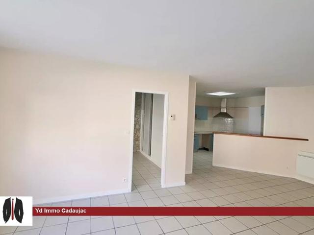 LOCATION CENTRE LA BREDE