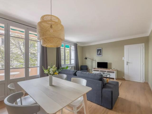 Location Appartement Avenue Philippe Solari, Aix en Provence
