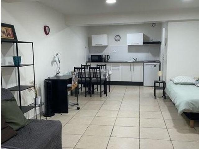 Location Appartement Rue Thubaneau, Marseille