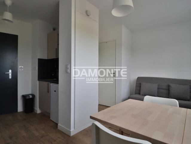 Location Appartement Rue Victor Hugo, Rosières près Troyes