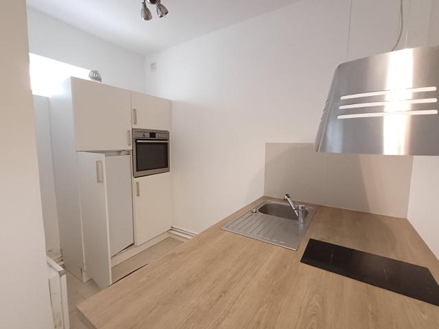 Location Appartement Rue Colbert, Tours