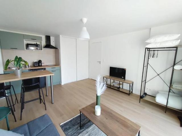 Location Appartement Rue des Chambrettes, Clermont Ferrand