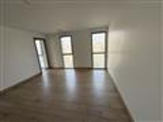 Location House Rue Desaix, Tours