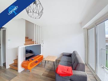 Location Appartement 4 pièces 66.93 m2 Cenon