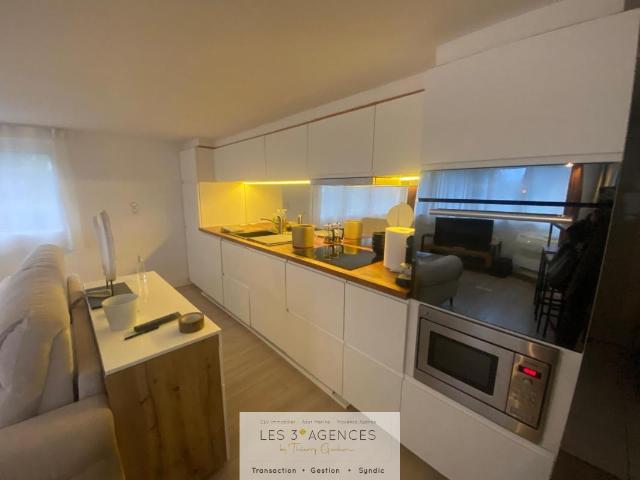 Location Charmant T2 meublé dans le Golfe de Saint tropez | Les 3 Agences