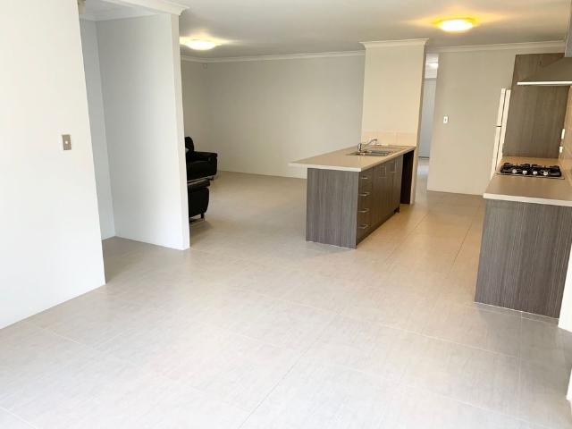 Location Couldn't Be Any Better @$780 Per Week