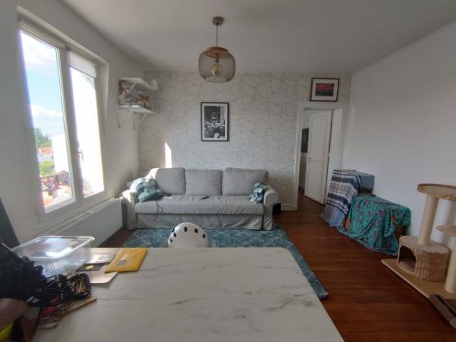 Location Courbevoie: T3, 54m2, Cuisine équipée, Tram Fauvelles ou transilien Courbevoie 3 pièces F3 T3