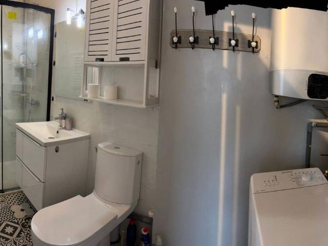 Location d’une maison de ville meublée T3 en centre de La Rochelle