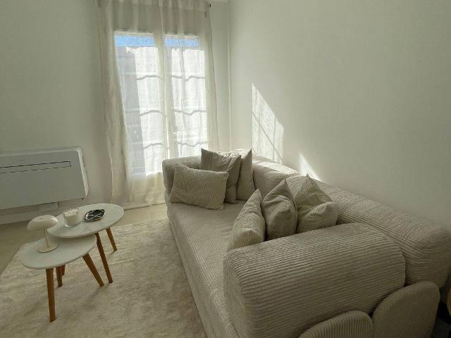 Location de 2 pièces meublé à Nice Garibaldi