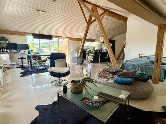 Location Dernier étage 2.5 pièces CHF 1'750. /mois 100 m2 | immobilier.ch