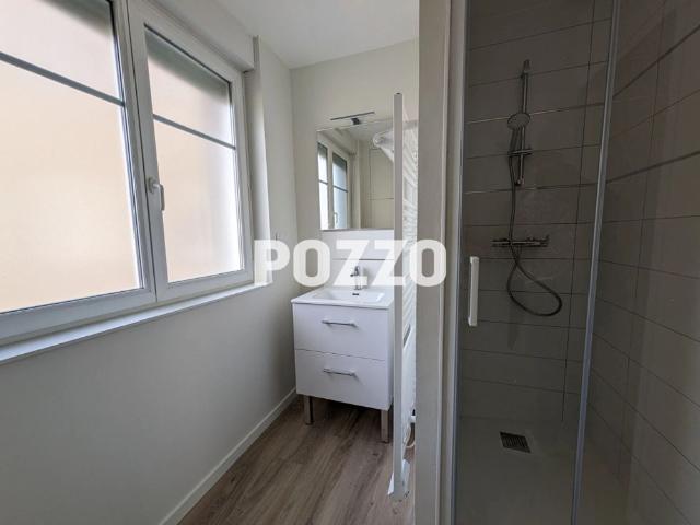 LOCATION d'un appartement 1 pièce 23 m² à VIRE NORMANDIE