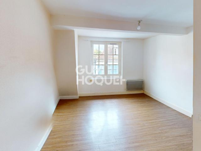 LOCATION d'un appartement de 2 pièces 40 m² 2ème étage à ORTHEZ