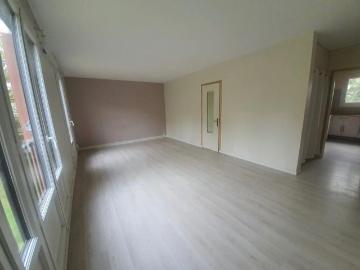 LOCATION d'un appartement F4 75 m² à Brie Comte Robert