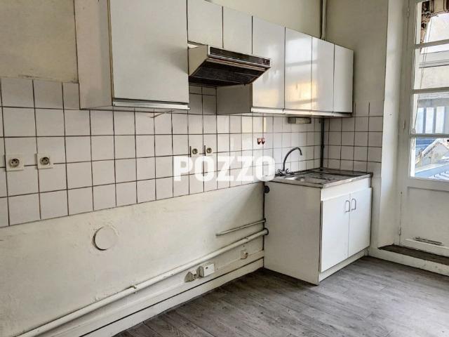 LOCATION d'un appartement T1 33 m² à AVRANCHES