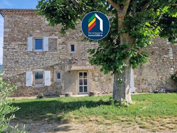 Location Duplex 3 pièces 100 m2 Marsanne
