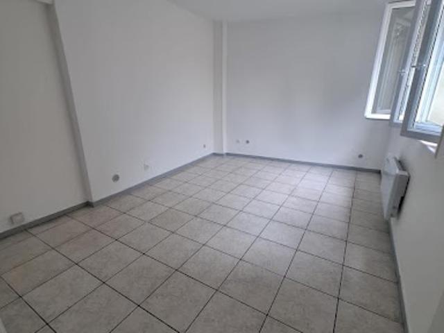 Location Duplex 3 pièces 47 m2 Charly sur Marne