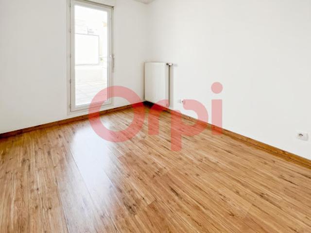 Location Duplex 3 pièces 49.71 m2 Lyon 8ème