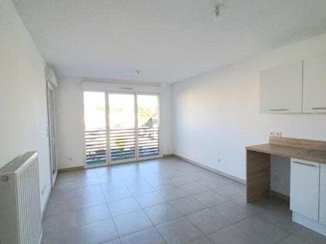 Location Duplex 3 pièces 65.4 m2 L'Isle sur la Sorgue