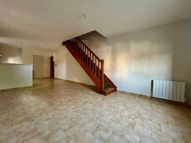 Location Duplex 3 pièces 66.16 m2 Caussade