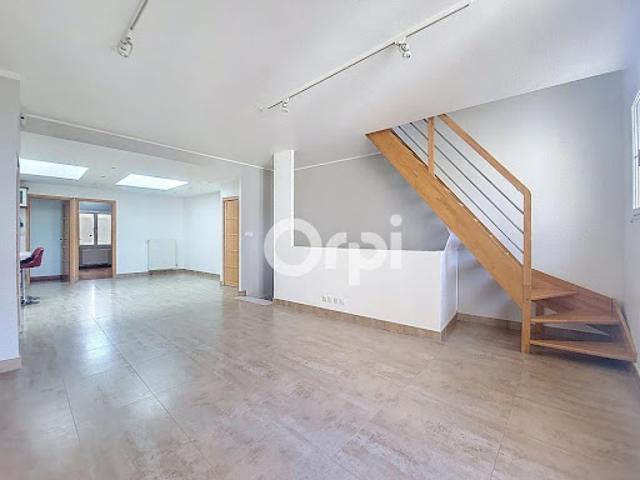 Location Duplex 3 pièces 70 m2 Moret Loing et Orvanne
