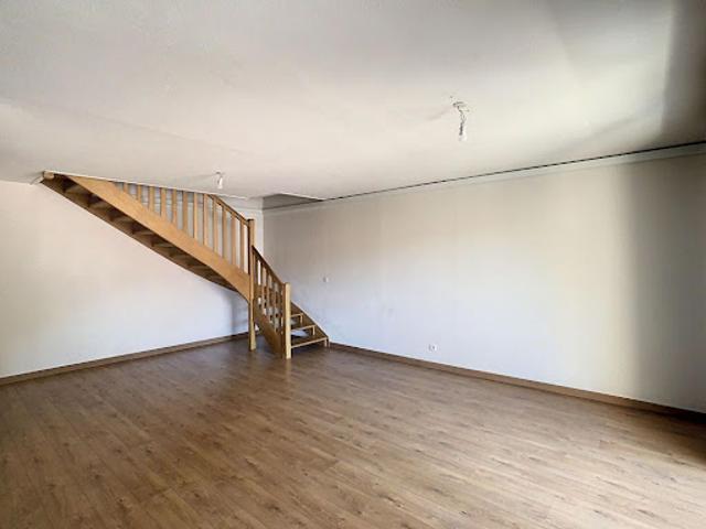 Location Duplex 3 pièces 77.19 m2 Tournon sur Rhône