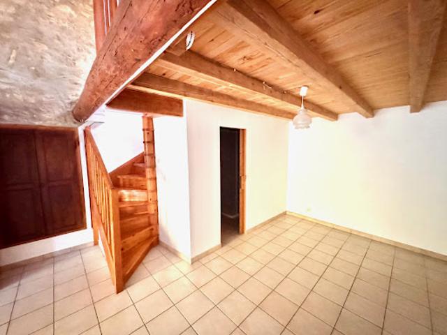 Location Duplex 2 pièces 50 m2 Roaix