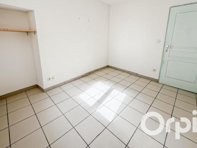 Location Duplex 5 pièces 103.1 m2 Baix